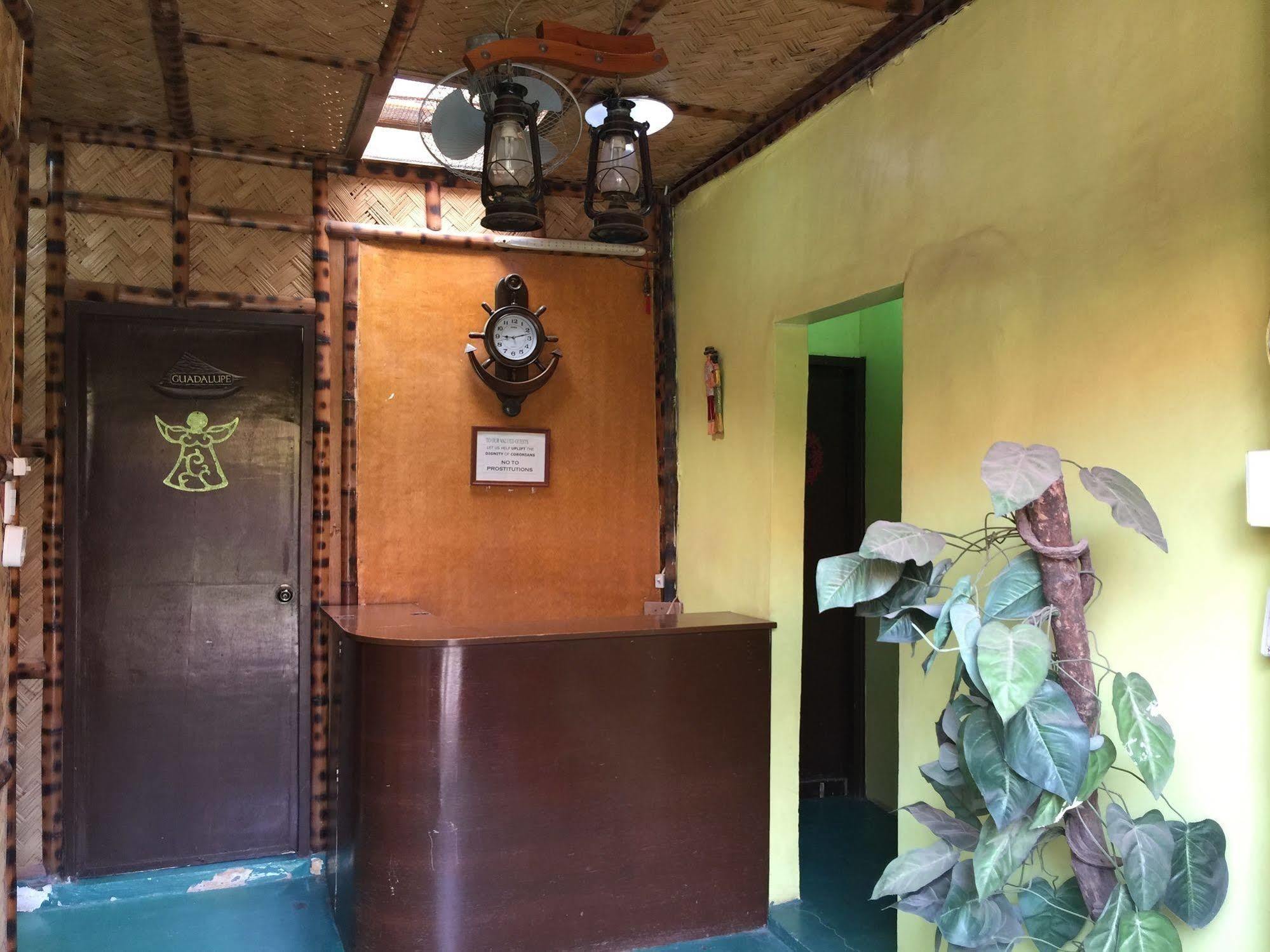 Luis Bay Travellers Lodge Coron Exterior foto